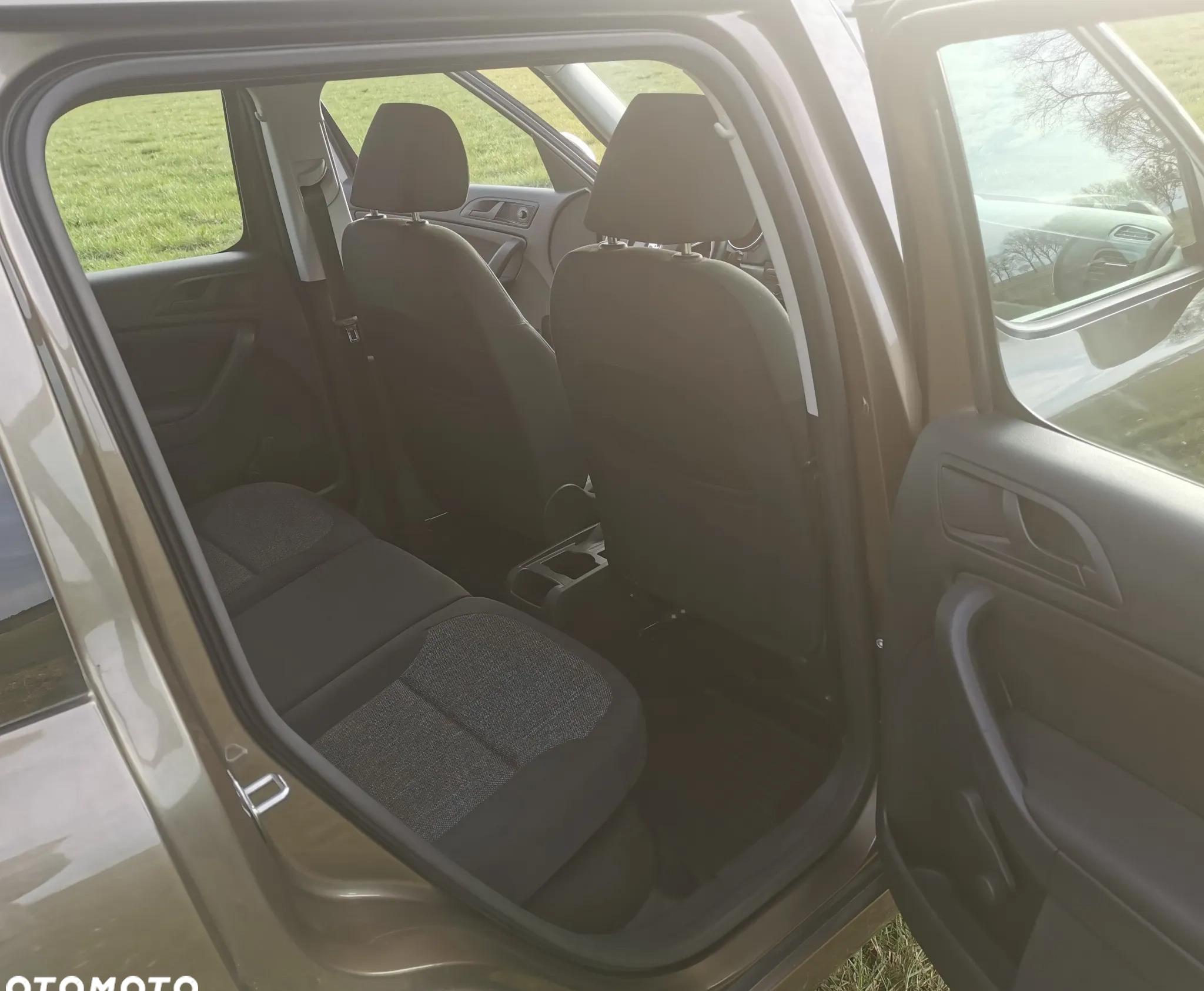 Skoda Yeti cena 33300 przebieg: 274000, rok produkcji 2014 z Serock małe 79